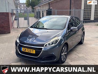 Grijs Gebruikt 2015 Peugeot 208 Active Hatchback | € 4.450 (Eerlijke prijs)