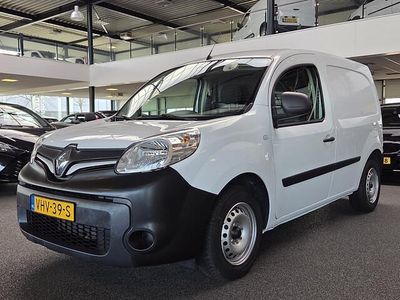 Wit Occasion 2021 Renault Kangoo Komfort Van | € 9.450 (Iets duurder)
