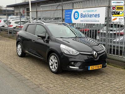 Zwart (metallic) Gebruikt 2018 Renault Clio GrandTour LIMITED Stationwagen | € 6.945 (Eerlijke prijs)