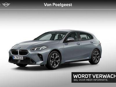 Grijs Gebruikt 2025 BMW 120 Comfort Edition Hatchback | € 35.900 (Eerlijke prijs)