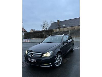 Mercedes C200