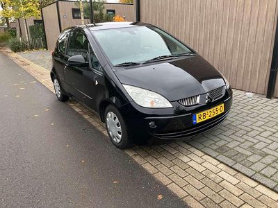 Zwart Gebruikt 2008 Mitsubishi Colt Hatchback | € 1.950 (Eerlijke prijs)