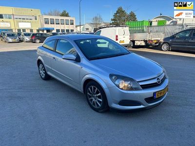 Occasion Opel Astra GTC Enjoy 105 PK (77 kW) 2005 Grijs Hatchback