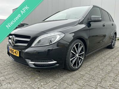 tweedehands Mercedes B180 Ambition Comfort urban Automaat