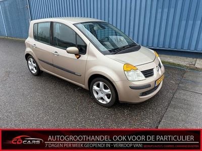 Occasion Renault Modus Luxe 98 PK (72 kW) 2005 Beige MPV