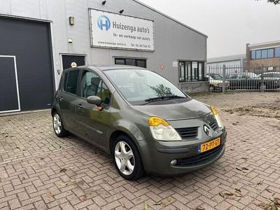 Groen Gebruikt 2004 Renault Modus MPV | € 1.250 (Goede deal)