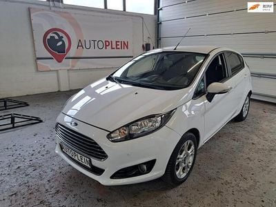 Occasion Ford Fiesta Titanium 101 PK (74 kW) 2013 Wit Hatchback
