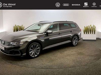 tweedehands VW Passat Variant GTE 1.4 TSI 218pk DSG | Achteruitrijcamera, Adapti