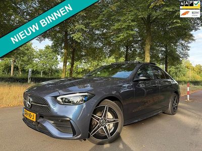 Blauw Occasion 2024 Mercedes C300e AMG line Plus Sedan | € 52.950 (Iets duurder)