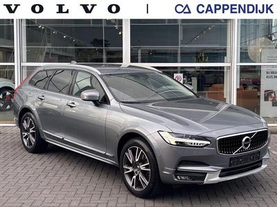 Grijs Occasion 2018 Volvo V90 CC Pro Stationwagen | € 34.750 (Eerlijke prijs)