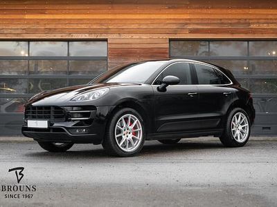 Zwart Gebruikt 2014 Porsche Macan Turbo SUV | € 49.950 (Iets duurder)