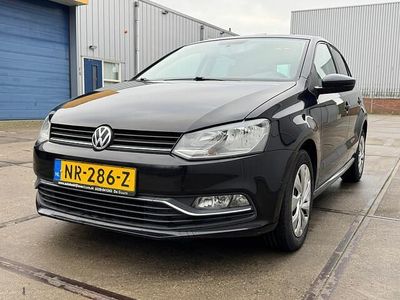 Zwart Gebruikt 2017 VW Polo Comfortline Hatchback | € 5.250 (Goede deal)