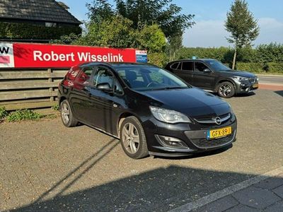 Zwart Gebruikt 2015 Opel Astra Edition Stationwagen | € 3.950 (Duur)