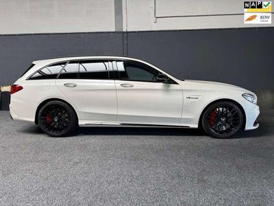 Mercedes C63 AMG