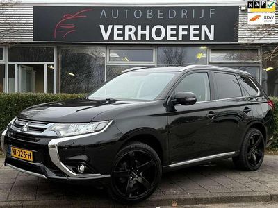 Zwart Gebruikt 2015 Mitsubishi Outlander P-HEV Instyle SUV | € 12.950 (Iets duurder)