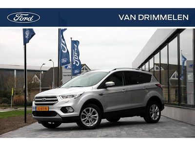 Grijs (metallic) Gebruikt 2018 Ford Kuga Titanium SUV | € 17.995 (Duur)
