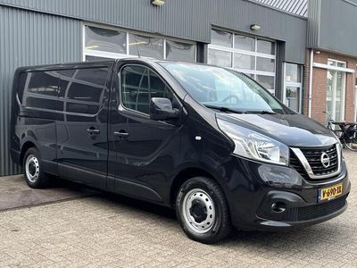 Nissan NV300
