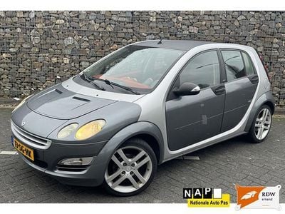 Grijs Gebruikt 2006 Smart ForFour Pure Hatchback | € 995 (Eerlijke prijs)
