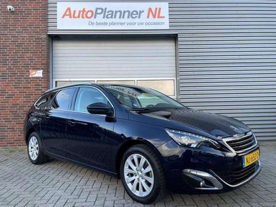 tweedehands Peugeot 308 SW 1.2 PureTech Blue Lease Premium! Leder! Pano!