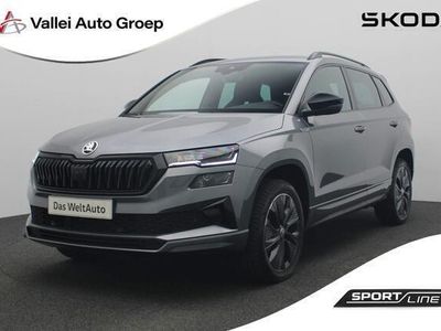 tweedehands Skoda Karoq 1.5 TSI 150PK DSG ACT Sportline Business | Matrix LED | Camera | Keyless | 18 inch | Navi