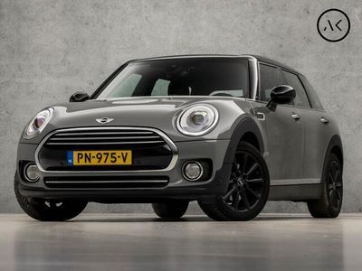 tweedehands Mini Cooper Clubman 1.5 Chili Plus Automaat (GROOT NAVI, CLIMATE, STOELVERWARMING, LED KOPLAMPEN, SFEERVERLICHTING, LEDER, SPORTSTOELEN, CRUISE CONTROL, PARKEERSENSOREN, NIEUWSTAAT)