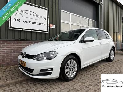 Wit Gebruikt 2013 VW Golf VII Highline Hatchback | € 6.495 (Eerlijke prijs)