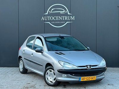 Occasion Peugeot 206 74 PK (54 kW) 2000