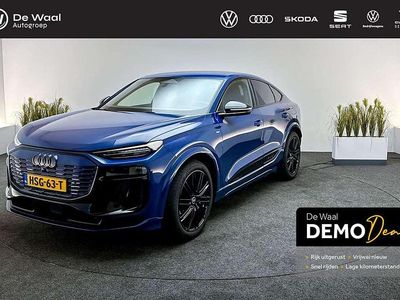 Blauw, metallic lak Occasion 2025 Audi Q6 Sportback e-tron S-Line SUV | € 64.950 (Iets duurder)