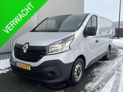 Grijs Gebruikt 2019 Renault Trafic Komfort MPV | € 8.900 (Super prijs)