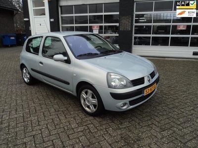 Renault Clio II