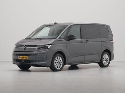 Grijs Gebruikt 2022 VW Multivan Life Van | € 49.540 (Iets duurder)