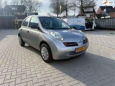 Grijs Occasion 2003 Nissan Micra Visia Hatchback | € 1.895 (Eerlijke prijs)