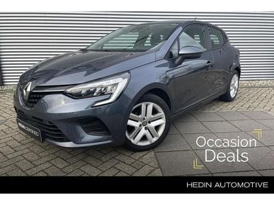 Grijs Occasion 2021 Renault Clio V Zen Hatchback | € 12.440 (Eerlijke prijs)