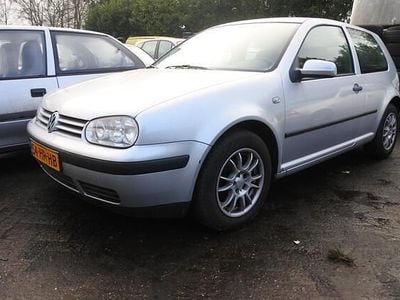 Occasion VW Golf IV Edition 75 PK (55 kW) 2001 Grijs (metallic) Hatchback