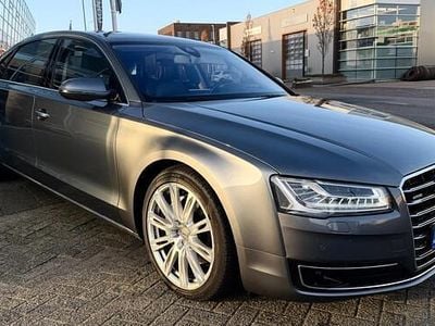 Grijs Gebruikt 2014 Audi A8L Proline Sedan | € 20.950