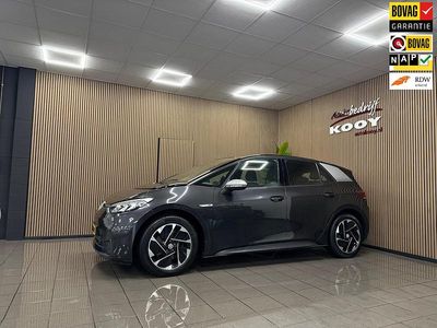 Grijs Gebruikt 2020 VW ID.3 Hatchback | € 17.745 (Eerlijke prijs)