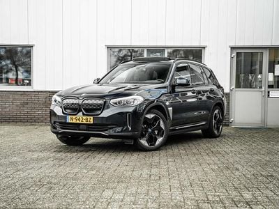 Zwart (metallic) Occasion 2021 BMW iX3 Executive SUV | € 27.950 (Eerlijke prijs)