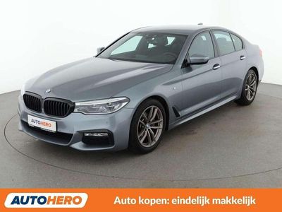 Grijs Occasion 2018 BMW 520 M Sport Sedan | € 27.149 (Eerlijke prijs)
