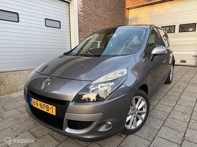 Grijs Gebruikt 2010 Renault Scénic III Bose Edition MPV | € 2.995 (Goede deal)