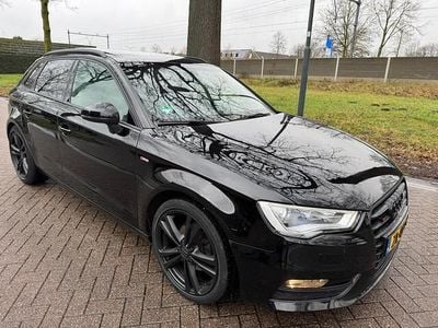 Occasion Audi A3 Sportback S-Line 150 PK (110 kW) 2015 Zwart Hatchback