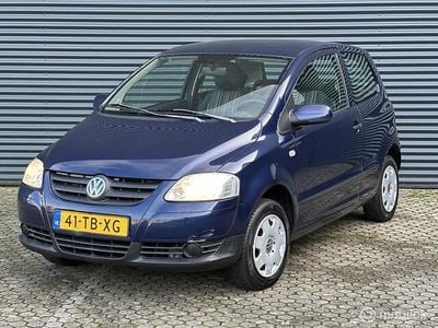 Blauw Gebruikt 2006 VW Fox Trendline Hatchback | € 795 (Goede deal)