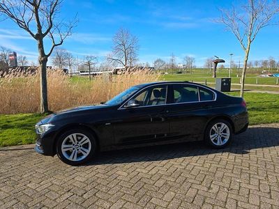 Occasion BMW 318 Sport Line 136 PK (100 kW) 2017