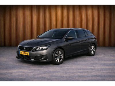 Grijs Occasion 2018 Peugeot 308 Stationwagen | € 8.950 (Eerlijke prijs)