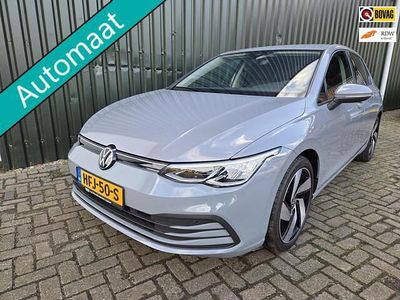 Grijs Occasion 2021 VW Golf VIII Business Hatchback | € 19.990 (Goede deal)