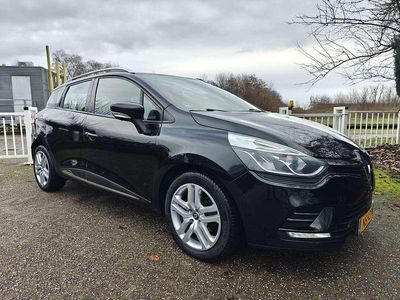 Zwart Occasion 2017 Renault Clio IV Zen Stationwagen | € 5.250 (Goede deal)