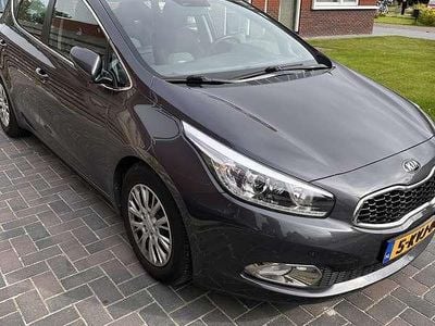 Occasion Kia Ceed 135 PK (99 kW) 2013 Grijs Hatchback