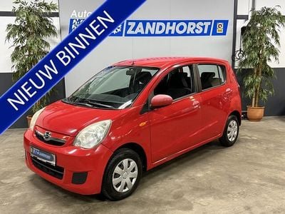 Occasion Daihatsu Cuore 69 PK (50 kW) 2008 Rood Hatchback