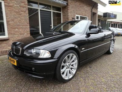 tweedehands BMW 318 Cabriolet 318Ci Executive Automaat / Leder / Navi