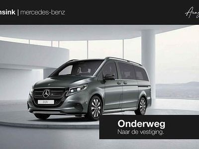 Grijs Occasion 2024 Mercedes EQV300 Avantgarde Van | € 54.850 (Eerlijke prijs)