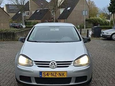 Grijs Gebruikt 2004 VW Golf IV Sportline Hatchback | € 1.900 (Eerlijke prijs)